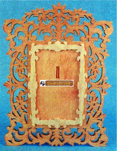 Floral Fretwork Picture Frame Pattern